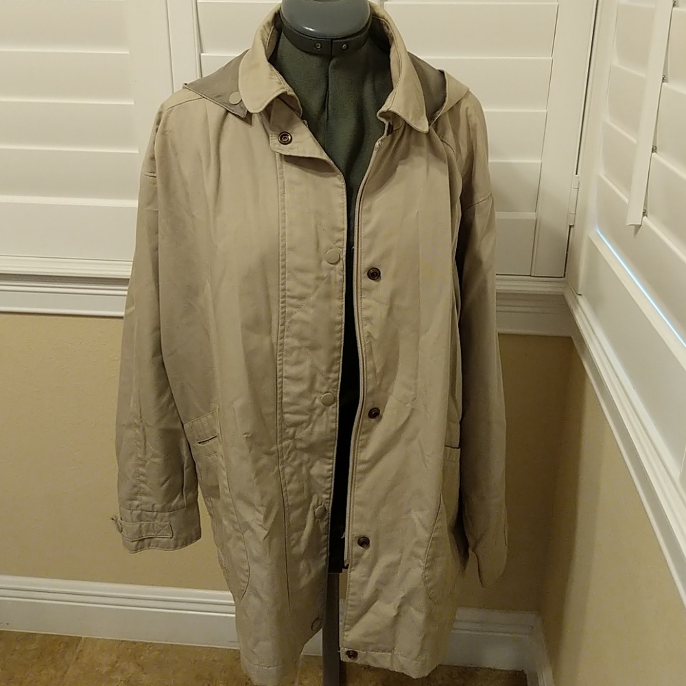 Tan, lined, hooded, zippered mid thigh tain coat